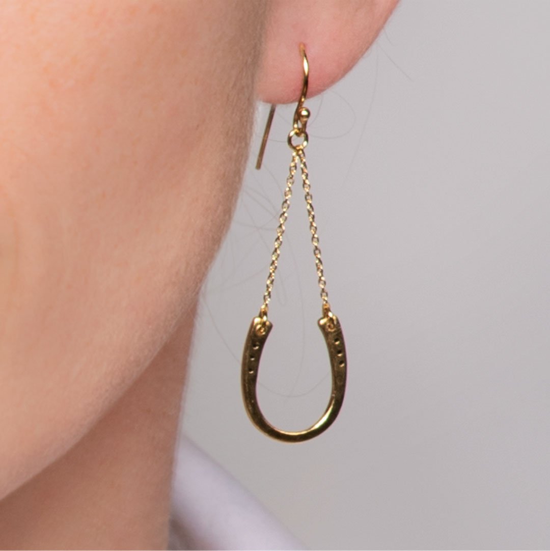 Urban Equestrian  Classique - Equestrian Horseshoe Necklace in Gold