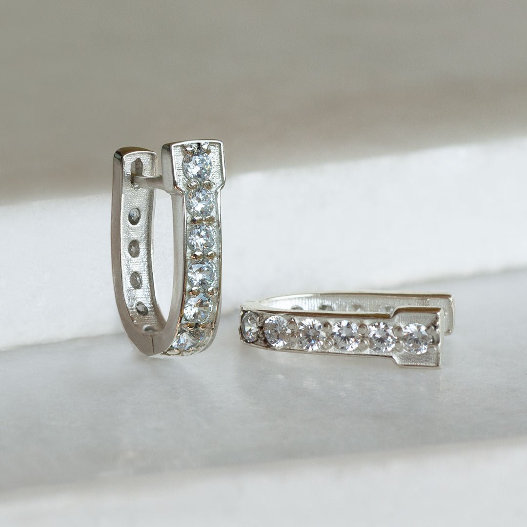 Urban Equestrian  Colton - Diamond Cut Horseshoe Coin Earring in Silver