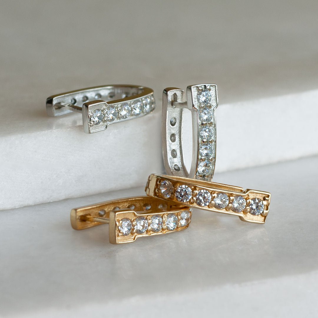 Urban Equestrian  Colton - Diamond Cut Horseshoe Coin Earring in Silver