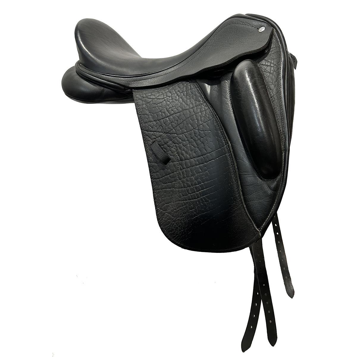Custom Saddlery Advantage R 17 1/2" Used Dressage Saddle