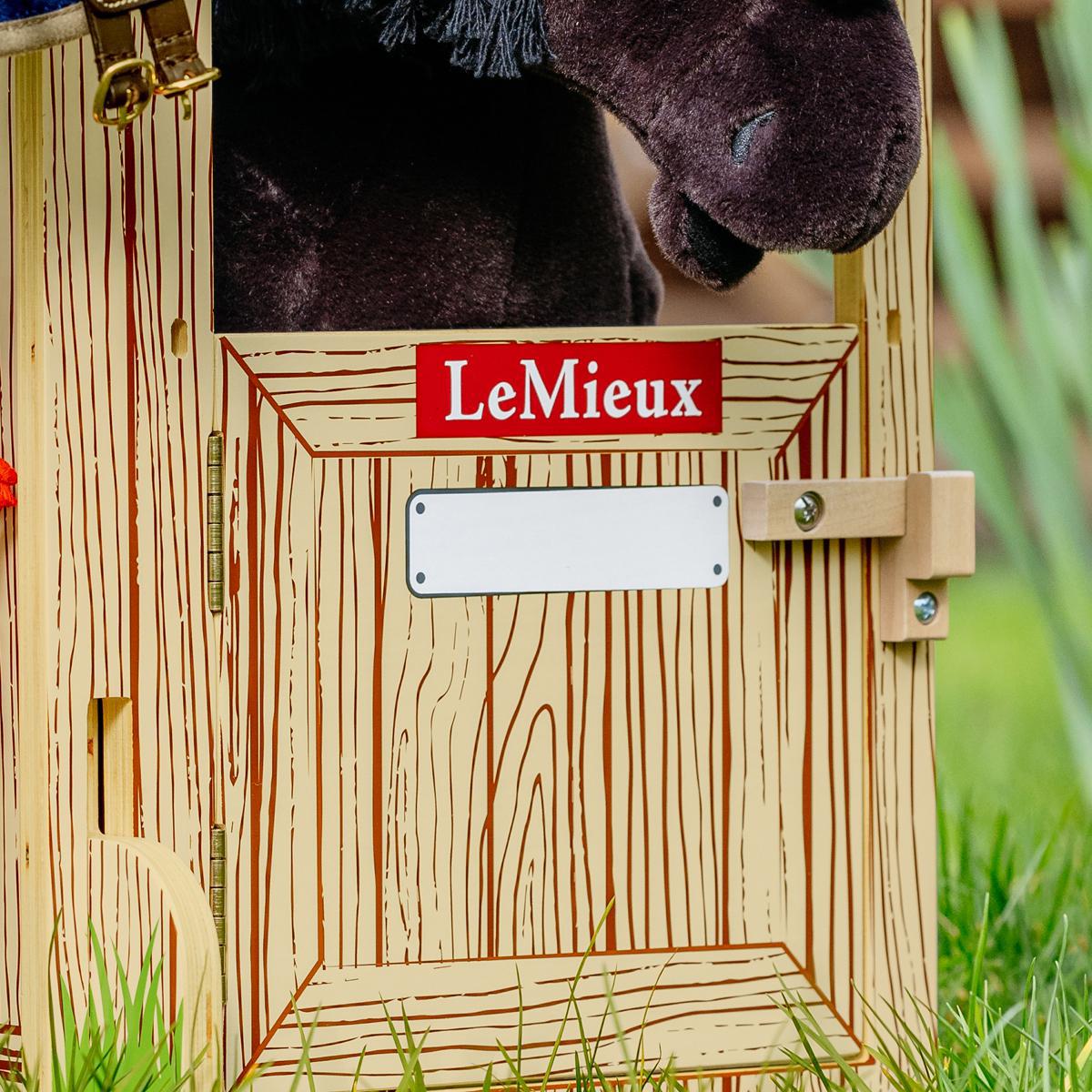 LeMieux Wooden Stable Set
