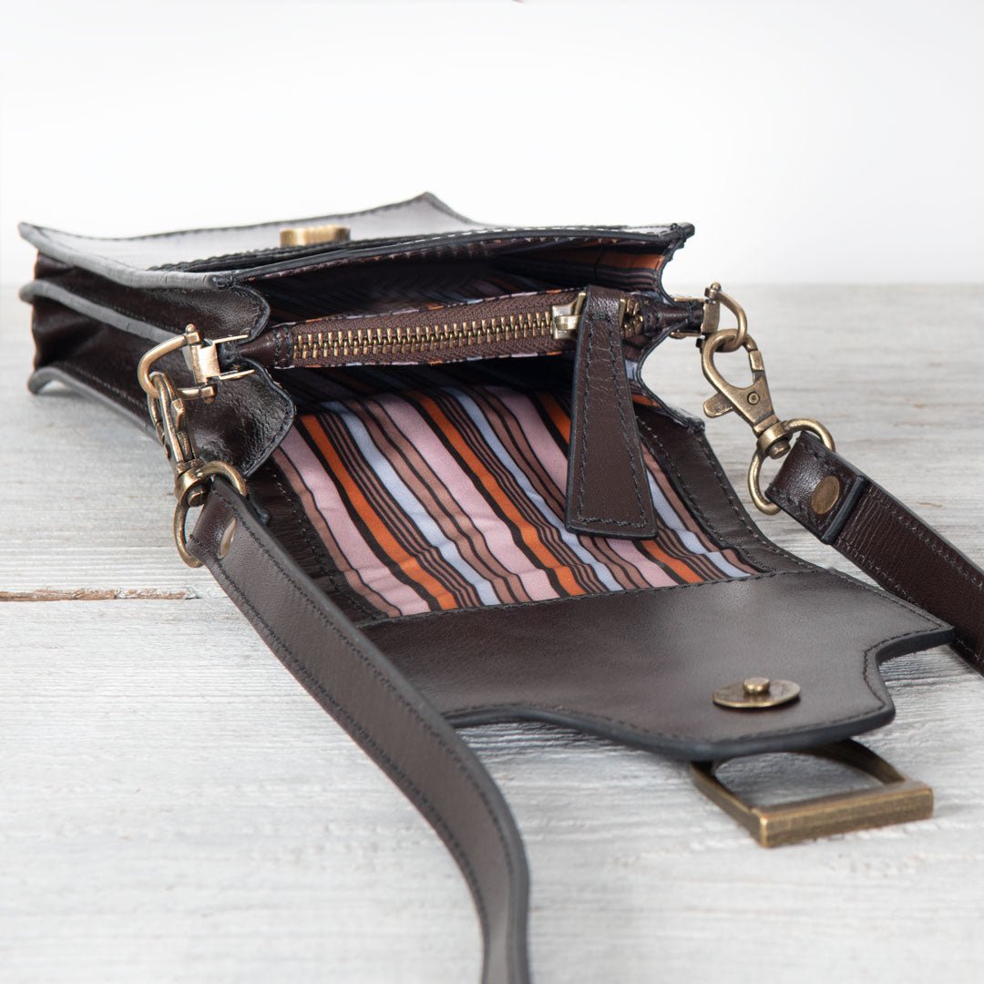 Urban Equestrian  Devon Deluxe Phone Bag - Luxury Leather Handbag in Deep Brown