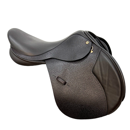 Black Country  Quantum 17.5" Used Close Contact Saddle