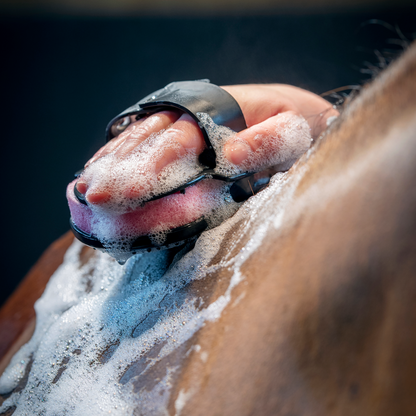 LeMieux Hippo Scrubber