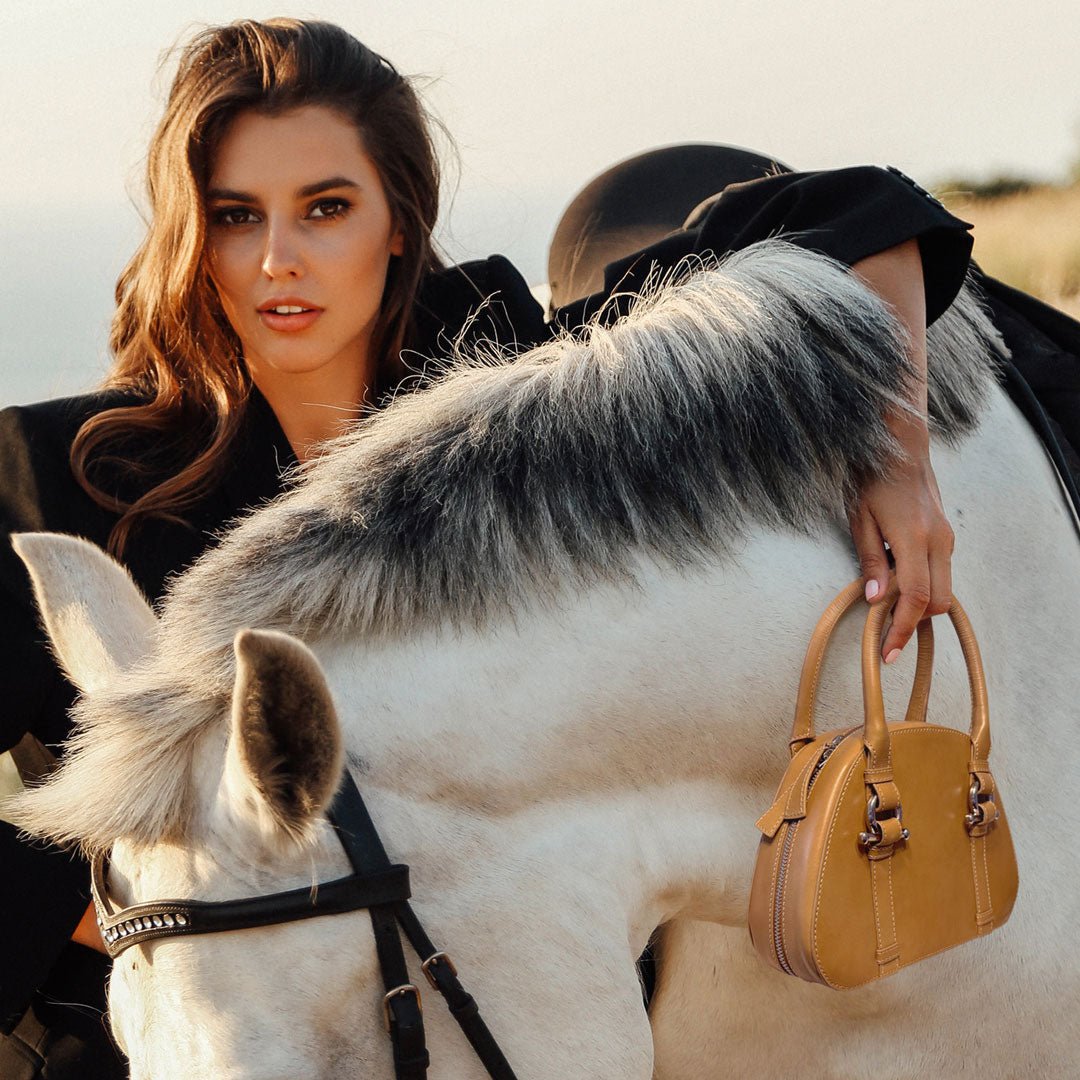 Urban Equestrian  Kella - Horse Bit Vanity Luxury Leather handbag in Black