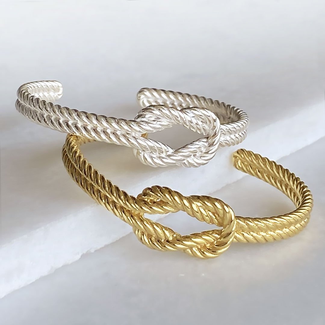 Urban Equestrian  Lariat "Love Me Knot" - Twisted Rope Bracelet in Gold
