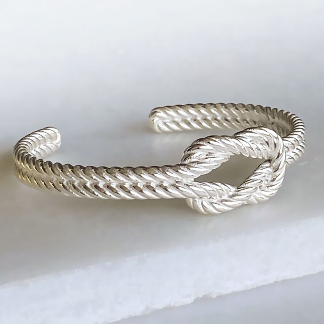 Urban Equestrian  Lariat "Love Me Knot" - Twisted Rope Bracelet in Silver
