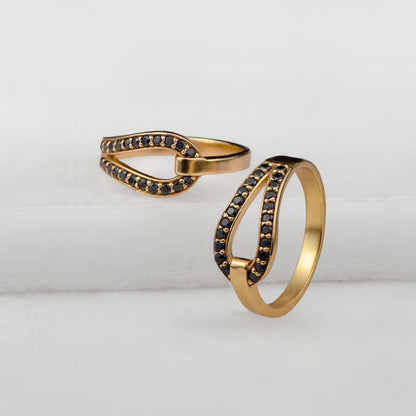 Urban Equestrian  Levade - Moissanite Black Stone 14K Gold vermeil Horseshoe Earring