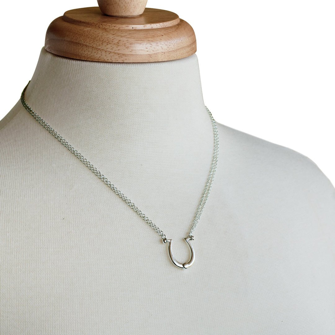 Urban Equestrian  Omega - Equestrian Horseshoe Necklace in Silver