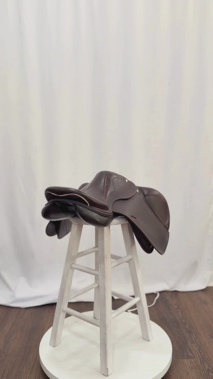 Prestige Joy Jumper 16” New Close Contact Saddle