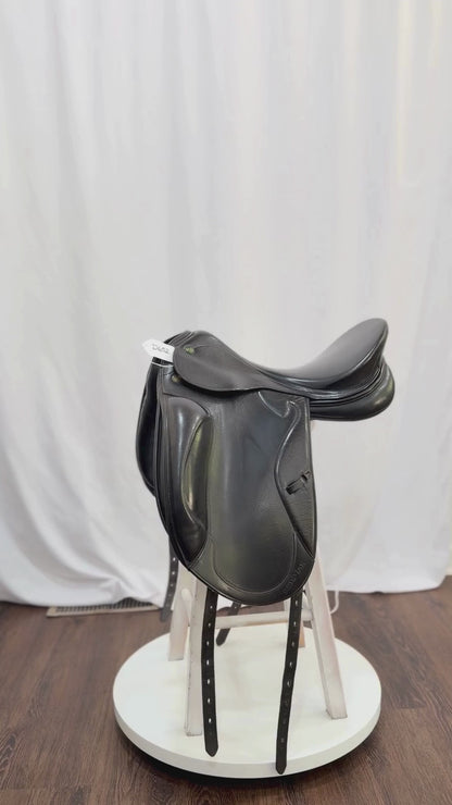 Prestige Optimax 18” Used Dressage Saddle