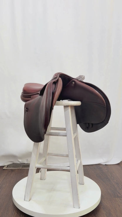CWD SE01 17.5" Used Close Contact Saddle