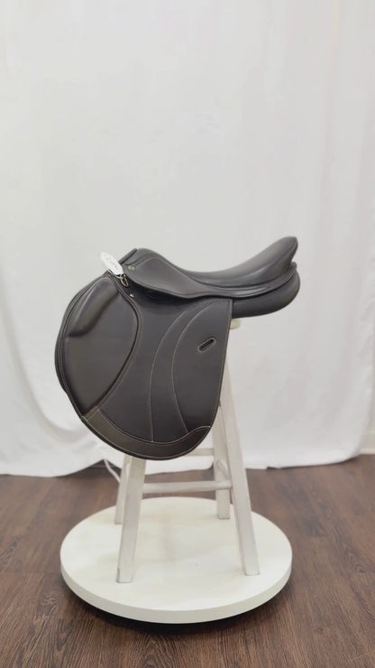 HDR Equipe 17.5” Used Close Contact Saddle
