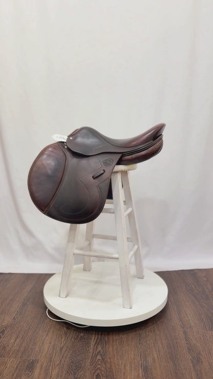 Antares Signature 17" Used Close Contact Saddle