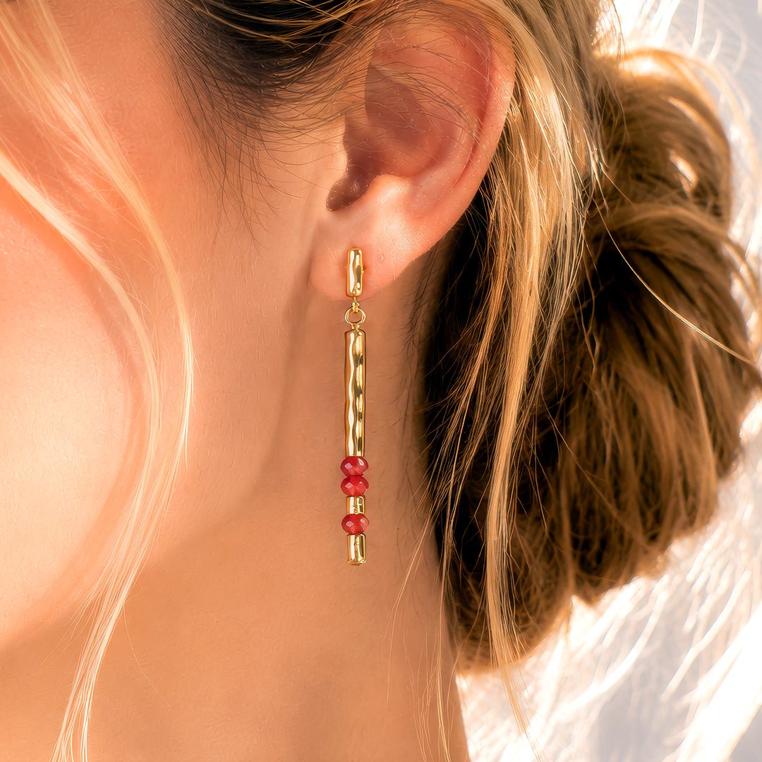 Urban Equestrian  Prism - Carnelian Equestrian Horseshoe Necklace Or Choker