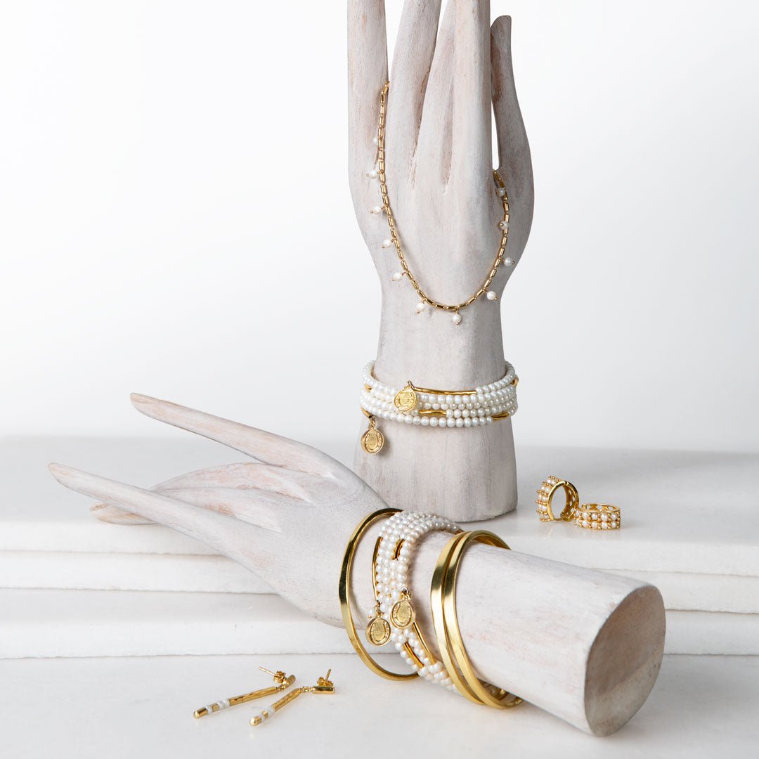 Urban Equestrian  Prism - Linea Pearl Equestrian Earring