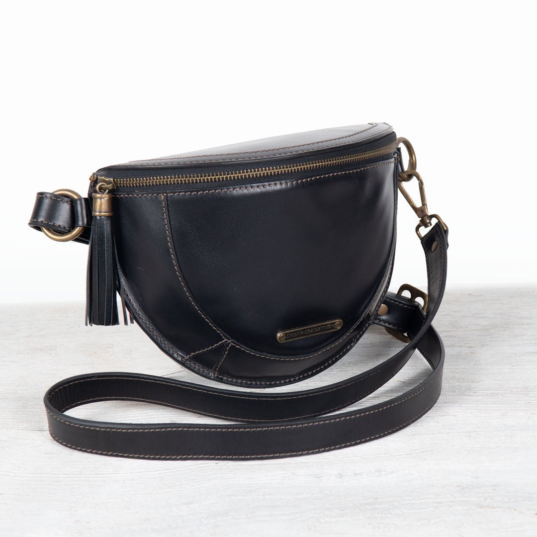 Urban Equestrian  Sonoma Sling Bag in Black
