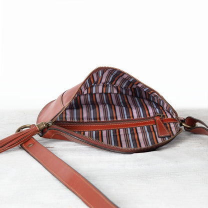 Urban Equestrian  Sonoma Sling Bag in Cognac