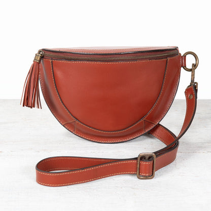 Urban Equestrian  Sonoma Sling Bag in Cognac