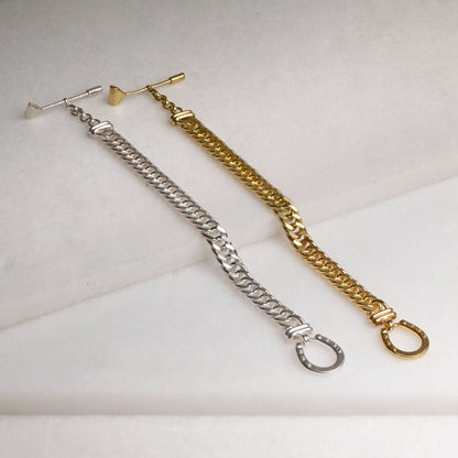 Urban Equestrian  Cavaletti - T Bar Horseshoe Clasp Bracelet in Gold