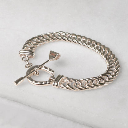 Urban Equestrian  Cavaletti - T Bar Horseshoe Clasp Bracelet in Silver