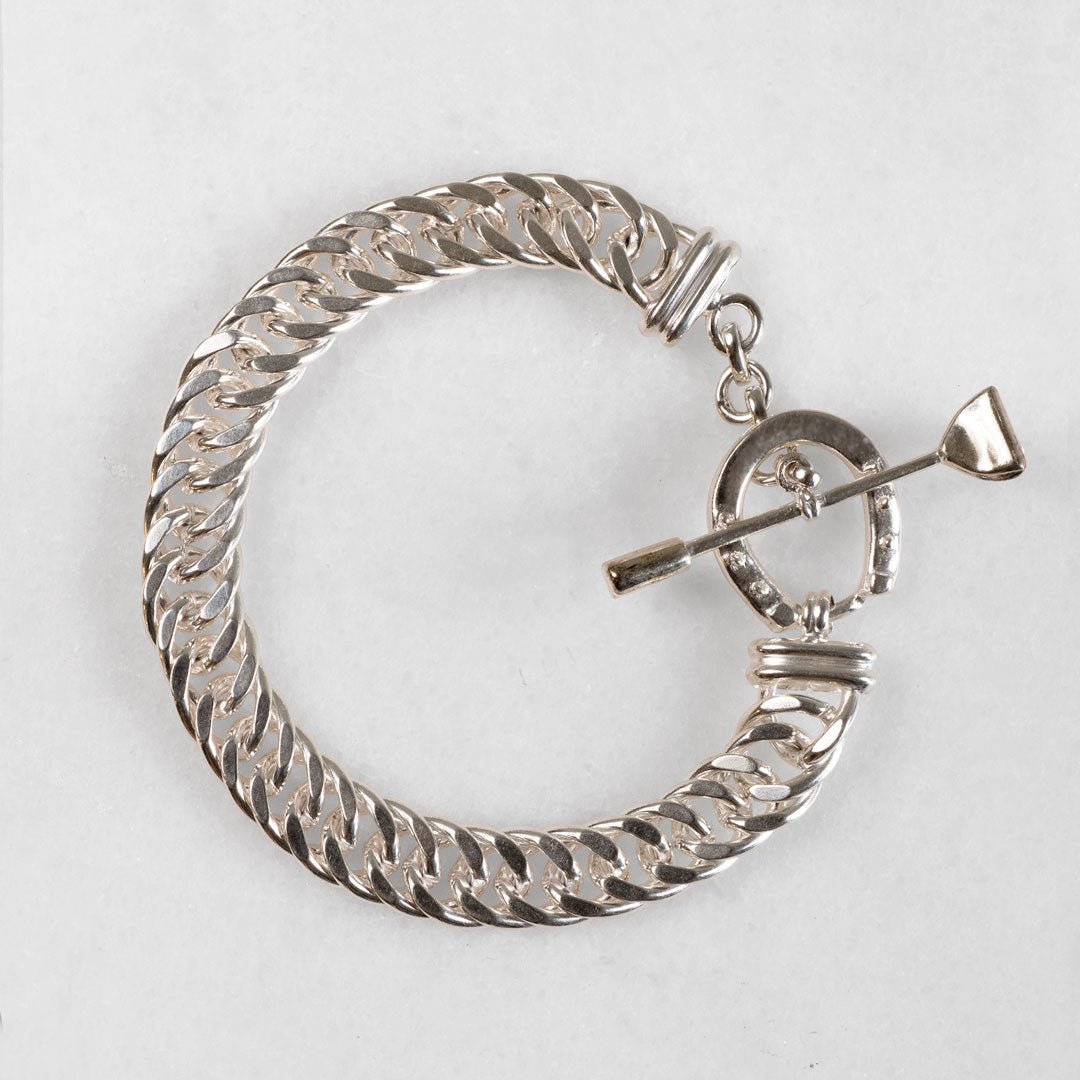Urban Equestrian  Cavaletti - T Bar Horseshoe Clasp Bracelet in Silver