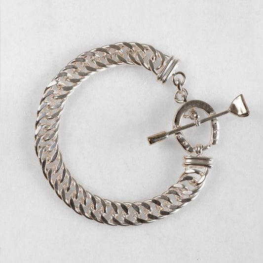 Urban Equestrian  Cavaletti - T Bar Horseshoe Clasp Bracelet in Silver