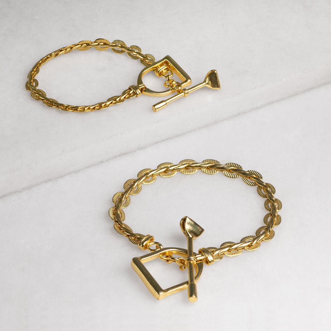 Urban Equestrian  Portia T-Bar Horseshoe Bracelet in Gold