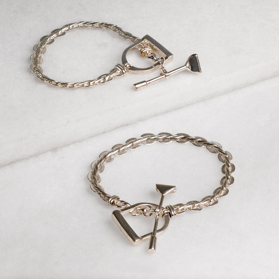 Urban Equestrian  Portia T-Bar Horseshoe Bracelet in Silver