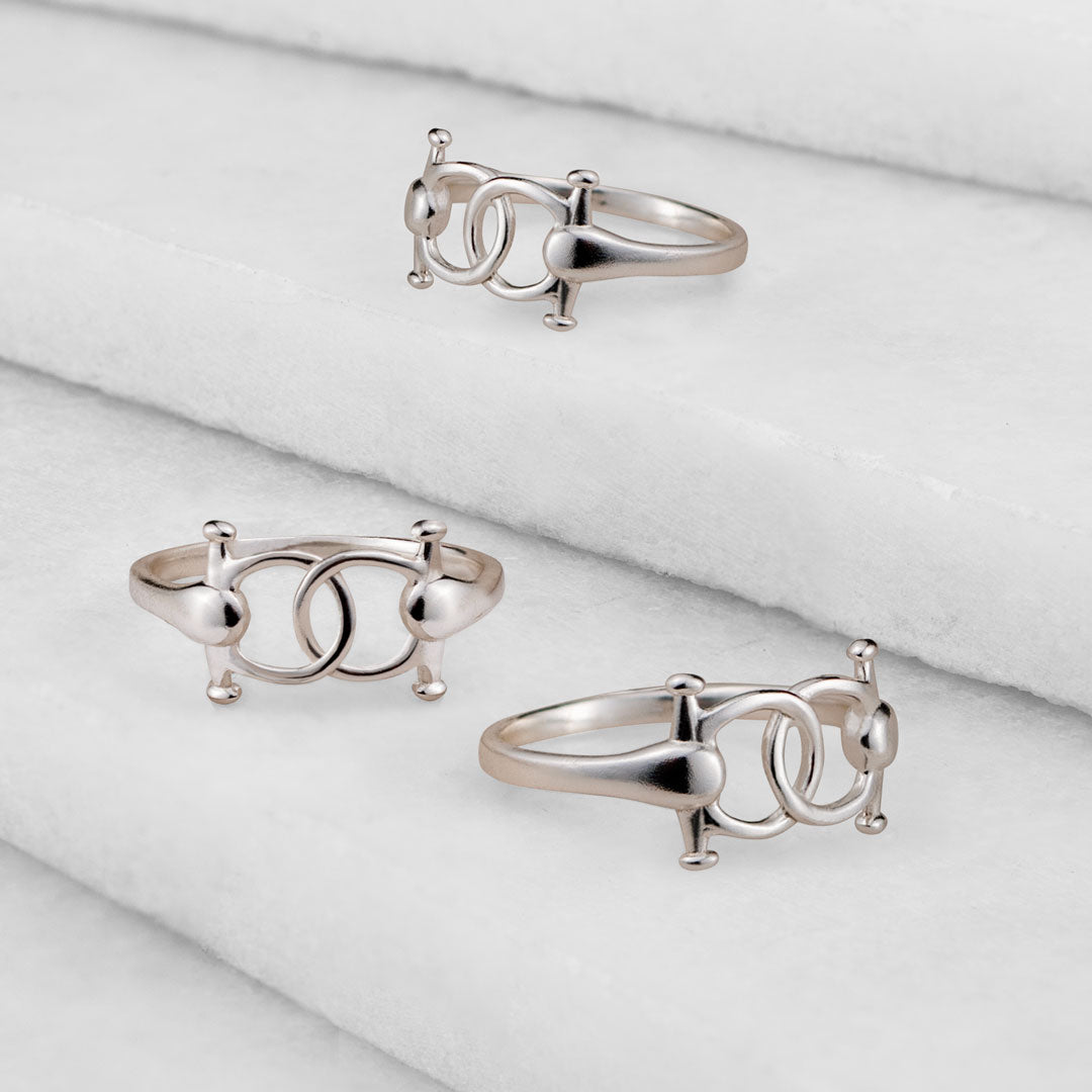 Talisman - Horse Bit Equestrian Ring in Silver