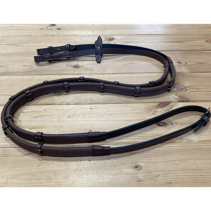Jump'in Rubber Reins with Stops - One Collection